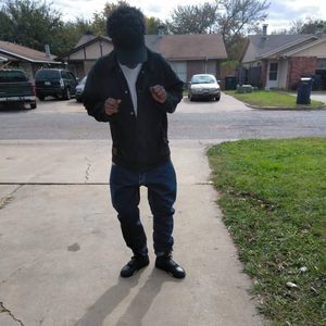 Meet your Posher, Jb